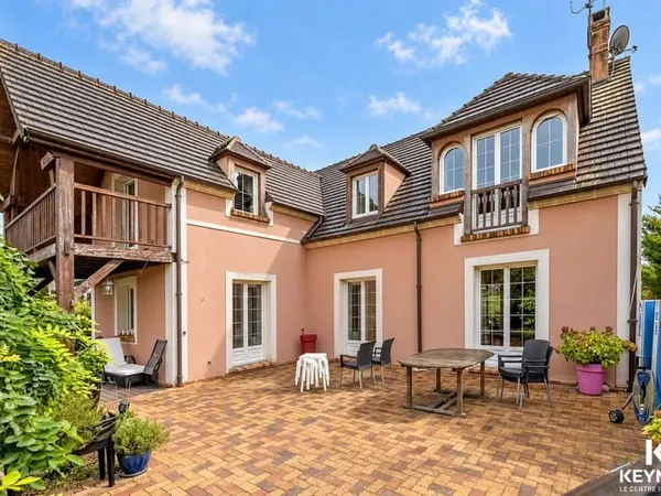 Maison 6 pièces 178 m²