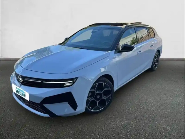 Opel Astra sports tourer 1.2 turbo hybride 145 ch automatique