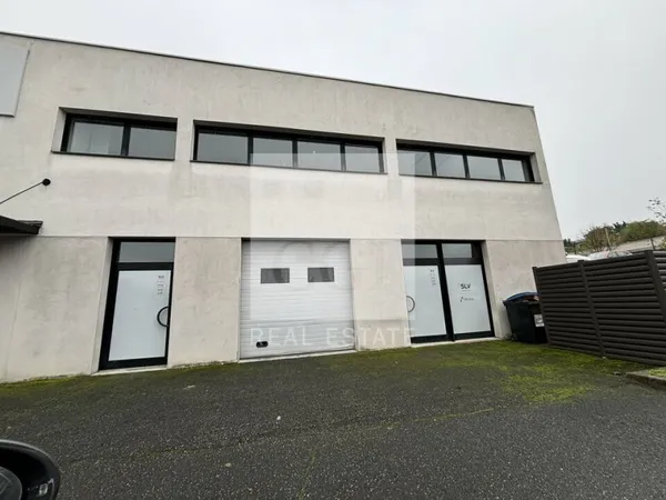Local industriel 172 m²