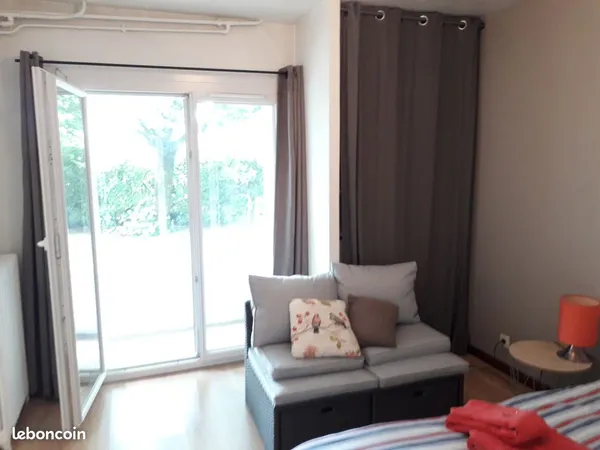 T3 Centre ville appartement deux chambres jardin