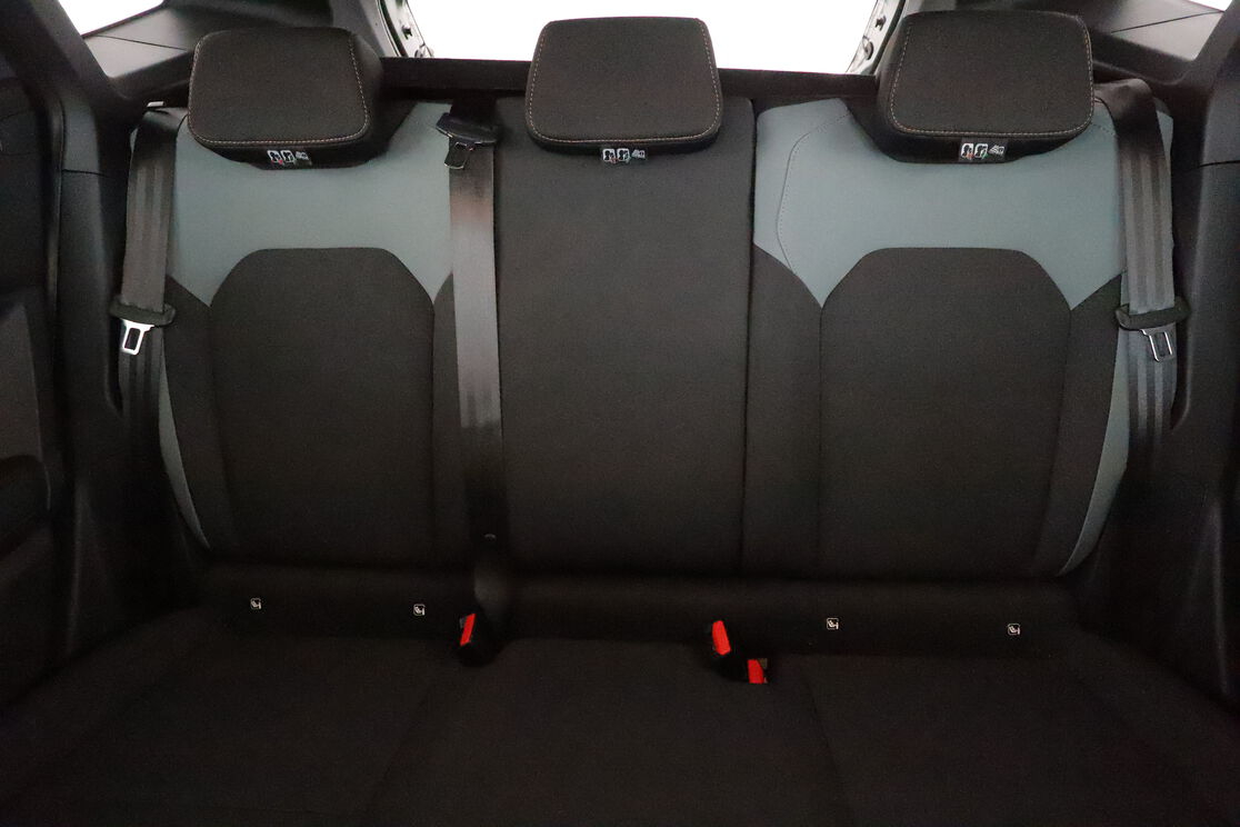 Dacia Duster 1.6 Hybrid Extreme + 4x2 BVA — photo 14