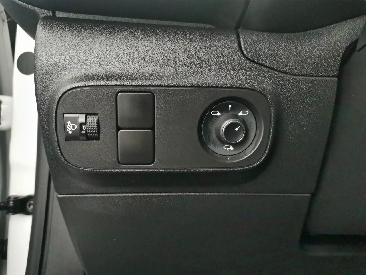 Citroën C3 puretech 83 s&s bvm5 shine — photo 21