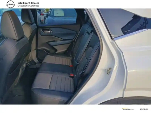 Nissan Qashqai mild hybrid 158 ch xtronic — photo 12