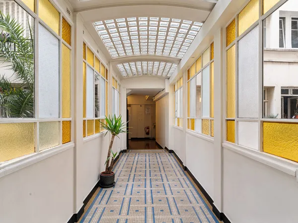 APPARTEMENT T2 - MONTMARTRE & BALCON