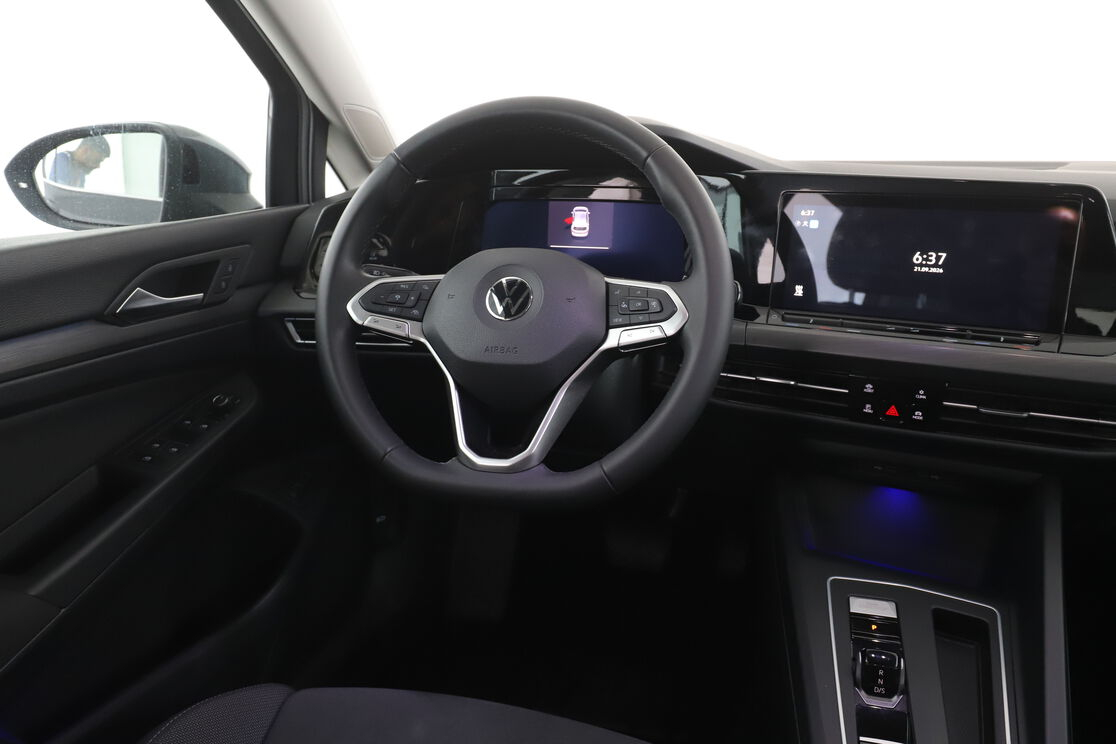 Volkswagen Golf VIII 1.4 Hybrid Rechargeable OPF Style DSG6 — photo 12