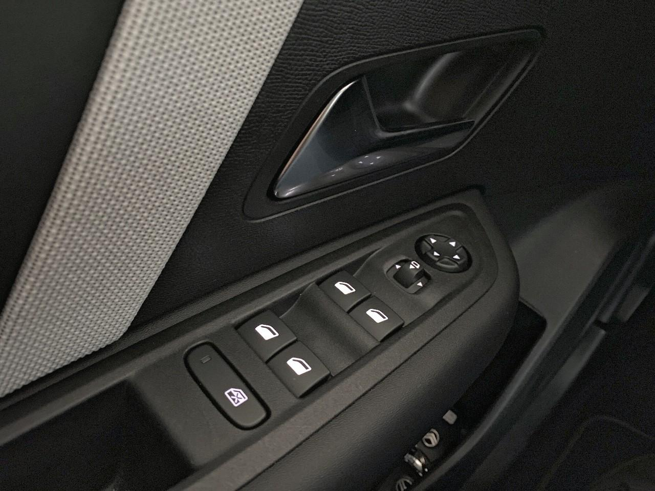 Citroën C4 hybride 145 ch e-dcs6 max — photo 20