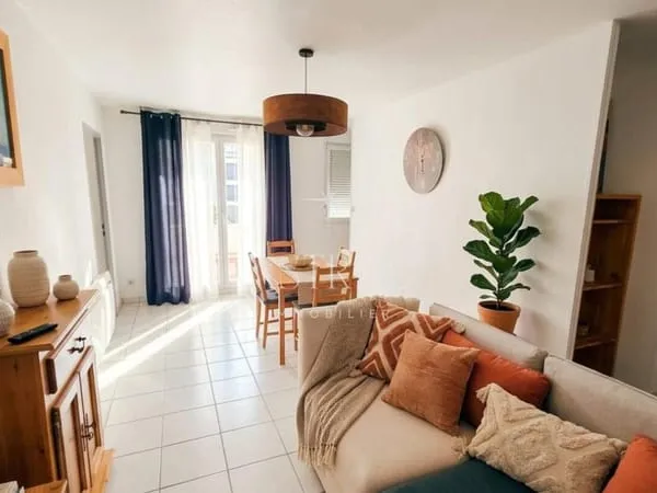 Appartement F2/3 Fonderie avec place de parking