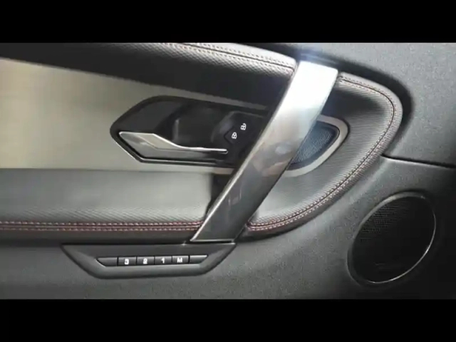 Land Rover Discovery Sport p300e r-dynamic se awd bva mark vi — photo 50