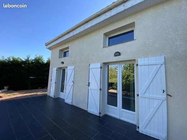 Magnifique propriété de 178 m² avec piscine sur 1 556 m² de terrain