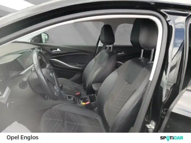 Opel Grandland 1.2 turbo 130ch gs — photo 11