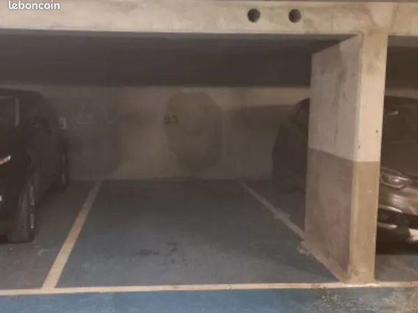 Place de parking en sous terrain