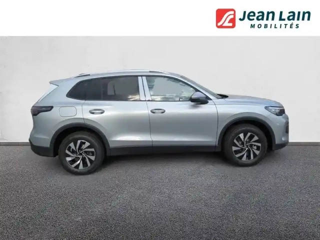 Volkswagen Tiguan 1.5 ehybrid 204ch dsg6 — photo 22