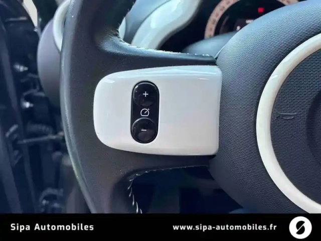 Renault Twingo iii 0.9 tce 90 energy e6c — photo 19