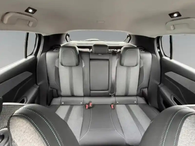 Peugeot 308 1.2 puretech 130ch s&amp;s allure — photo 12