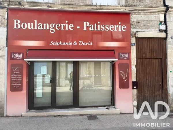 Local commercial 1 pièce 188 m²