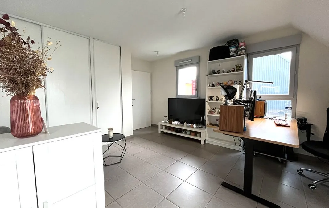 Photo 3