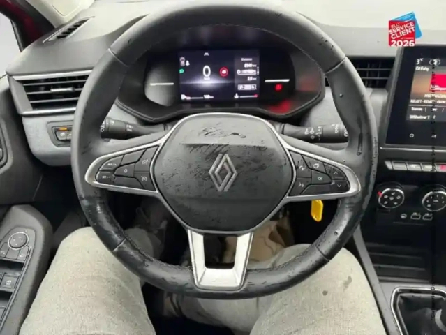 Renault Clio 1.5 blue dci 100ch evolution - 24 — photo 12