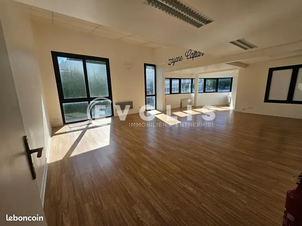 Bureaux 45 m²
