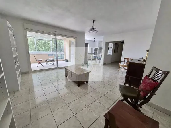 Appartement 4 pièces 90 m²