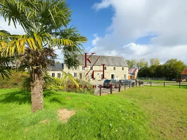 Maison 10 pièces 312 m²