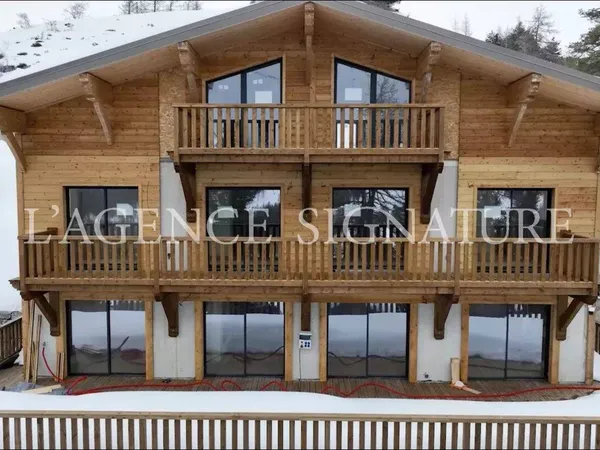 Chalet 6 pièces 265 m²