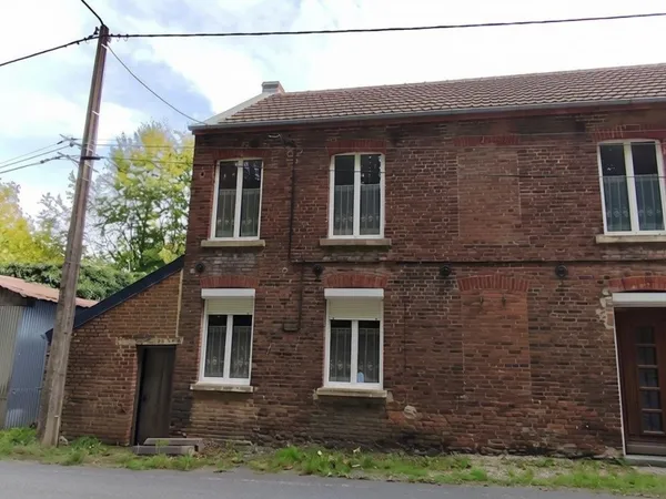 Maison 115 m² avec grand garage/hangar - Cousolre (59149)