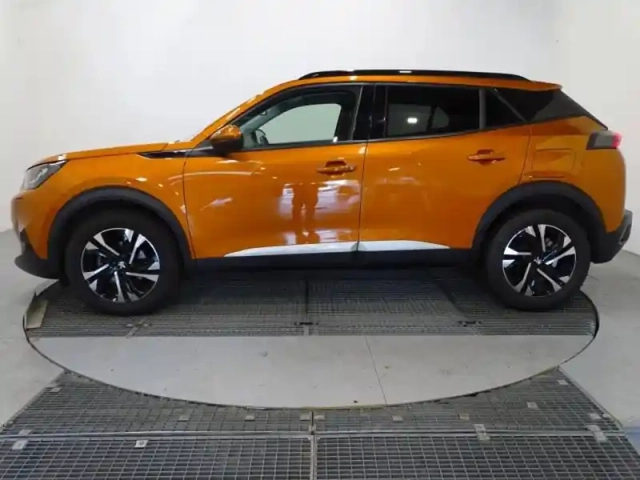 Peugeot 2008 1.2 puretech 130ch s&amp;s allure pack eat8 — photo 12