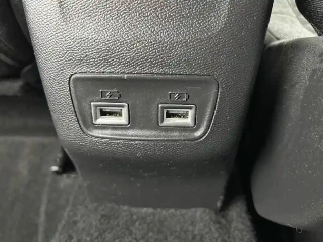 Peugeot 2008 electrique 136 ch — photo 20