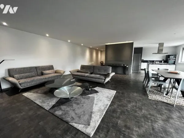 Appartement 3 pièces 200 m²