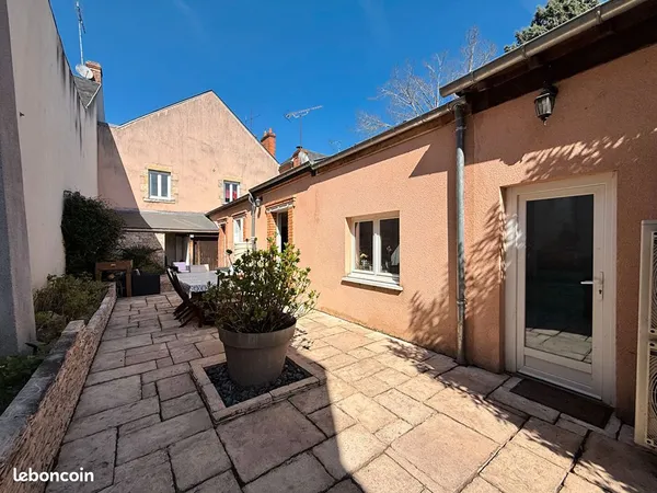 Maison 6 pièces 153 m²