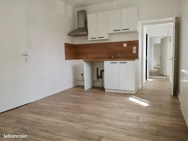 T3 avec garage et cave