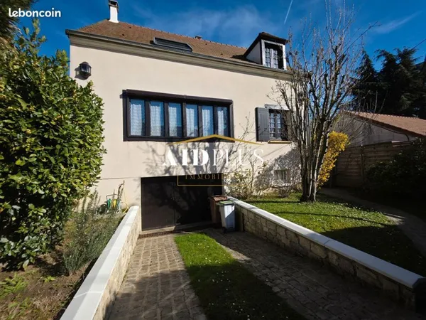 Maison 6 pièces 110 m²