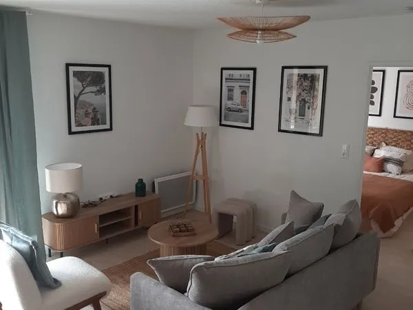 Appartement neuf meublé à neuf