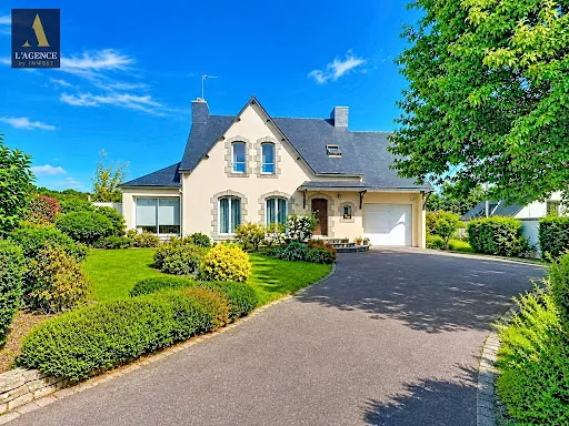 Maison 6 pièces 159 m²