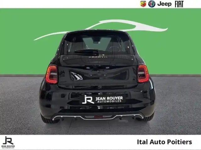Abarth 500 e 155ch 42kwh  4cv (prime cee deduite de 6 150 euros) — photo 5