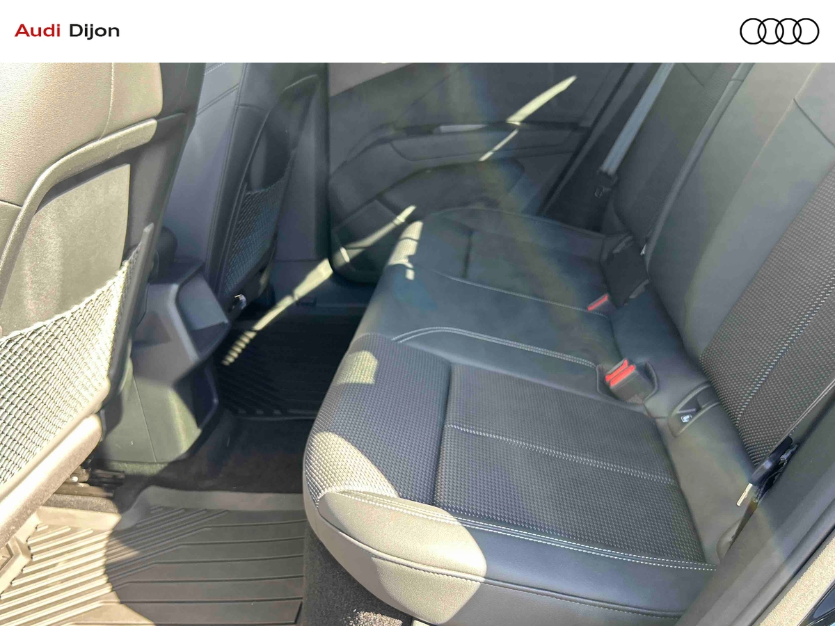 Audi Q4 e-tron Sportback 45 285 ch 82 kWh quattro — photo 12