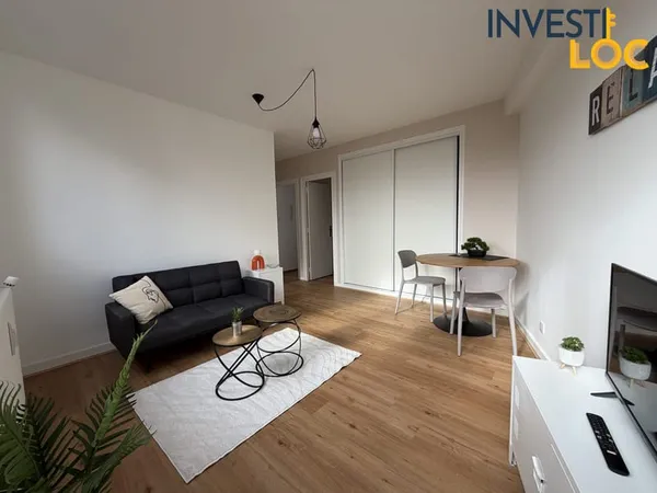 T2 MEUBLÉ 42 m² - CENTRE-VILLE / PROCHE GARE