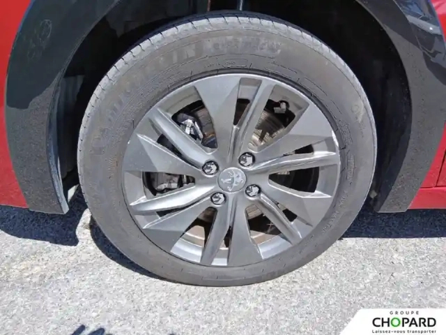 Peugeot 208 electrique 50 kwh 136ch — photo 12