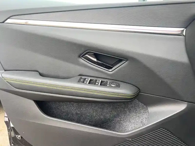 Renault Scenic e-tech électrique 220 ch grande autonomie — photo 25