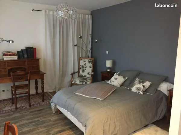 A louer studio meublé et entierement equipé