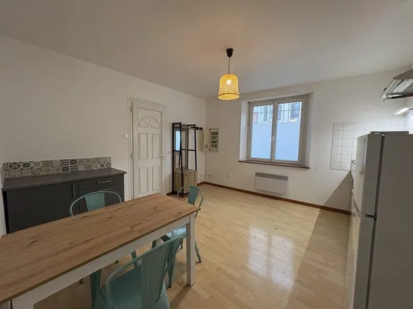 IMMEUBLE LOCATIF CASTELNAUDARY EXCELLENT EMPLACEMENT