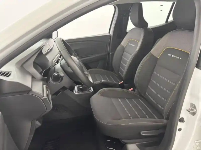 Dacia Sandero eco-g 100 — photo 18