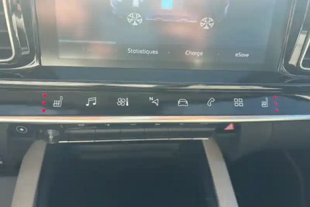 Citroën C5 Aircross hybride rechargeable 225 s&amp;s e-eat8 — photo 21