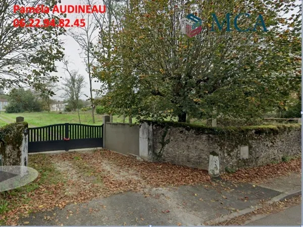Terrain 600 m²