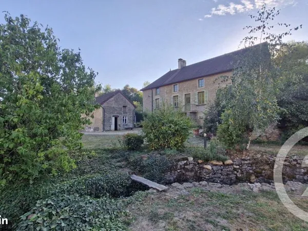 Propriété 4 pièces 119 m²