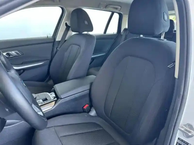 Bmw Serie 3 série 3 touring 320ia 184ch business design — photo 19