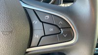 Renault Mégane 1.5 Blue dCi 115ch Evolution EDC — photo 17