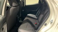 Toyota Yaris 116h Dynamic 5p MC24 — photo 13