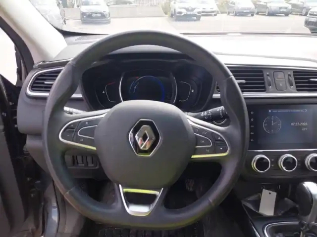 Renault Kadjar blue dci 115 edc — photo 11