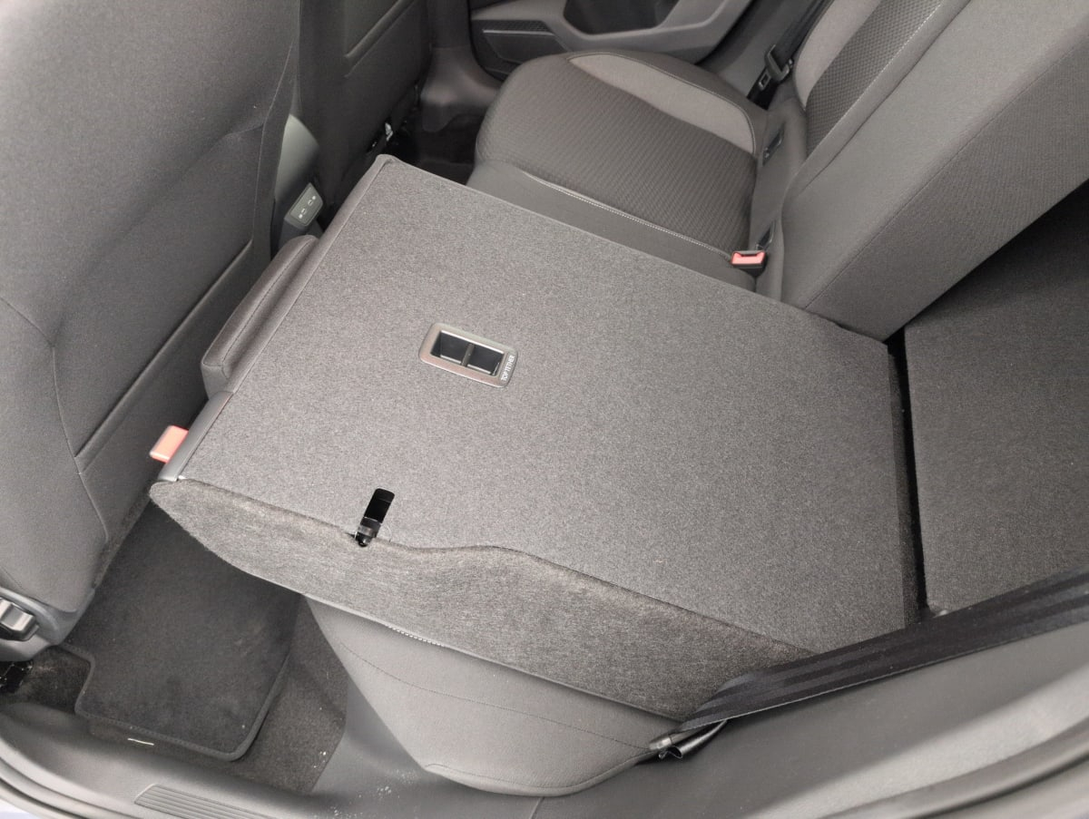 Volkswagen Polo — photo 12